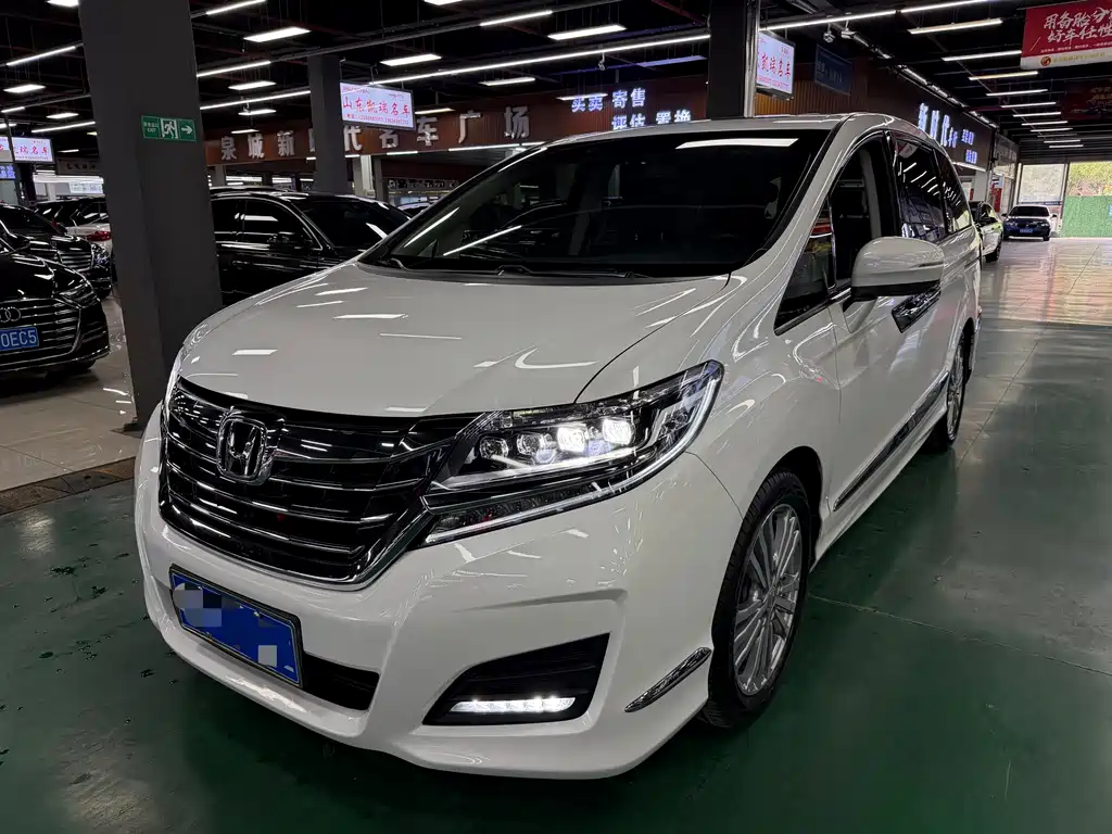 Honda Elysion 2018