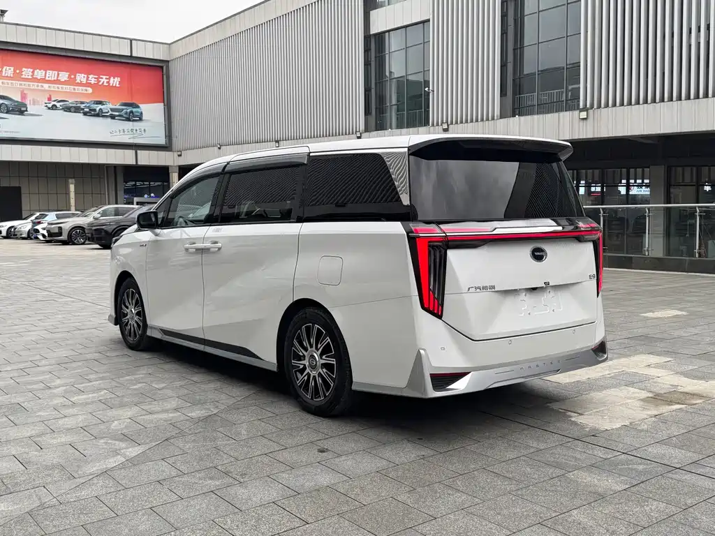 GAC Motor Trumpchi E9 — миниатюра 7