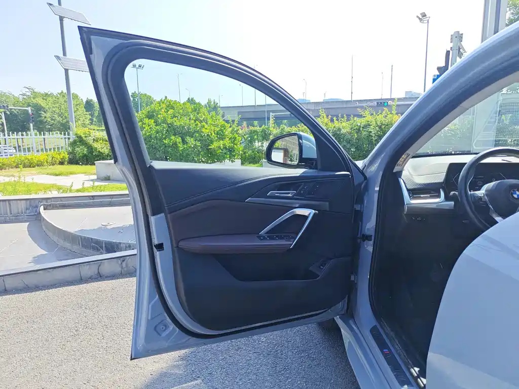 BMW X2 2023 sDrive 25i
