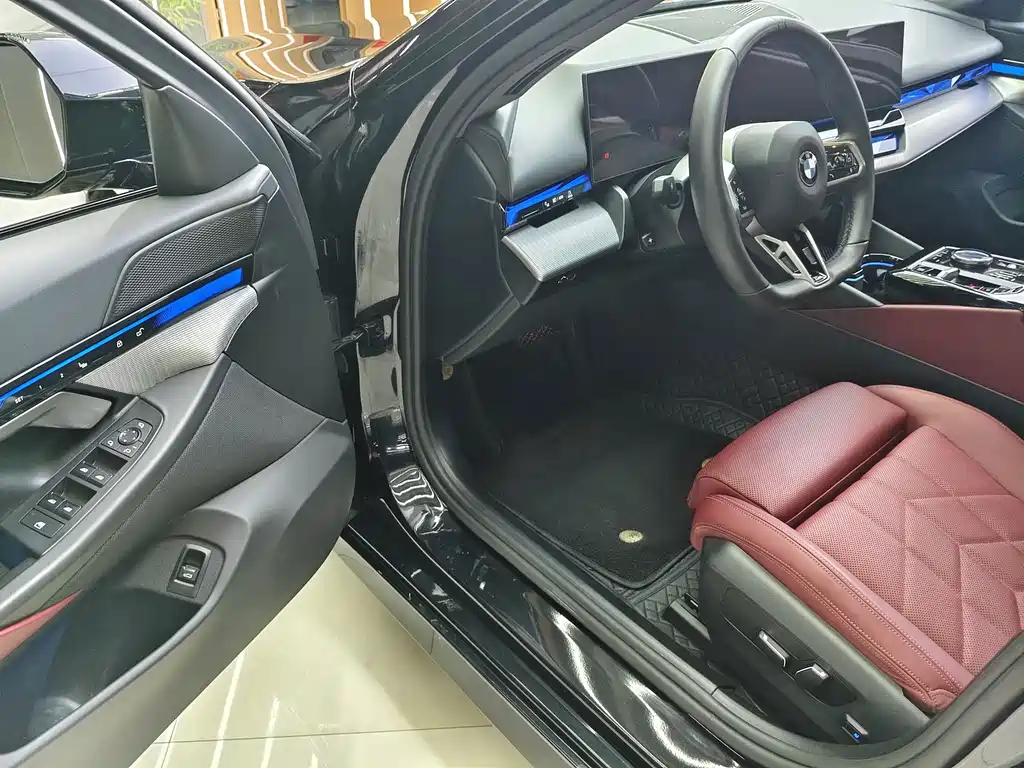 BMW 5 Series (Import) — миниатюра 3