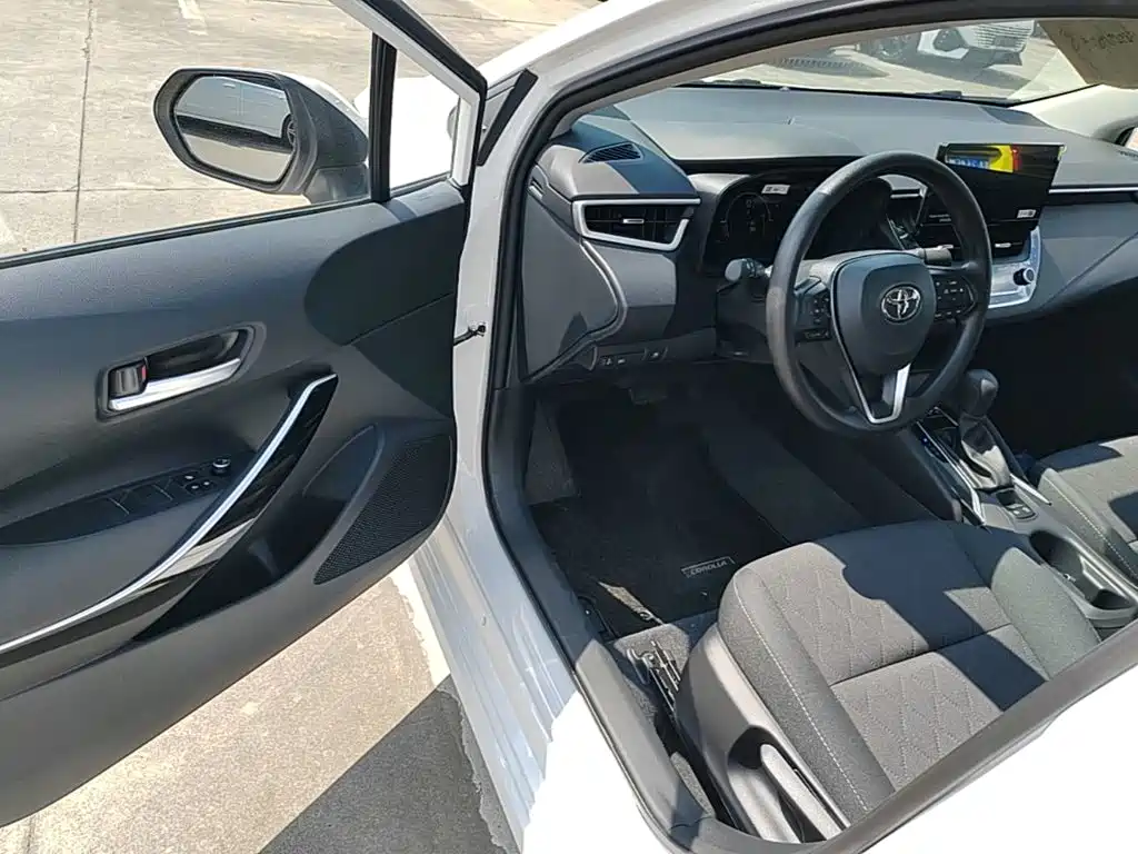 Toyota Corolla — миниатюра 16