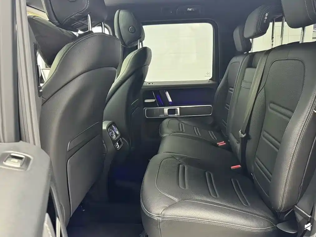 Mercedes-Benz G-Class — миниатюра 6