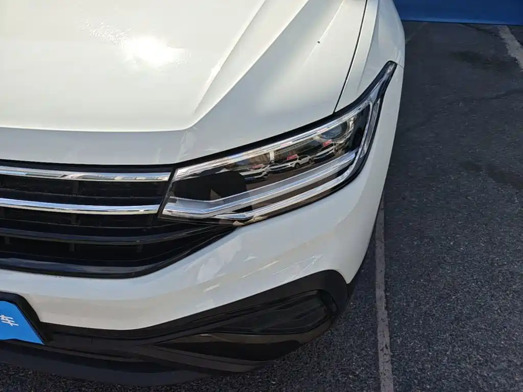 Volkswagen Tiguan L — миниатюра 24