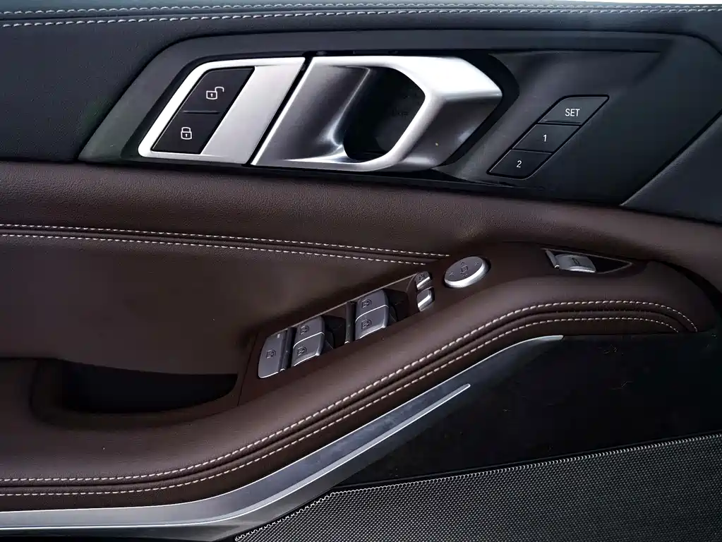 BMW X5 — миниатюра 14