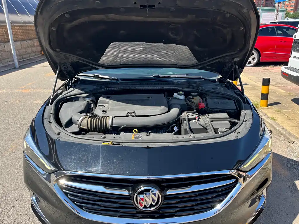 Buick LaCrosse — миниатюра 20
