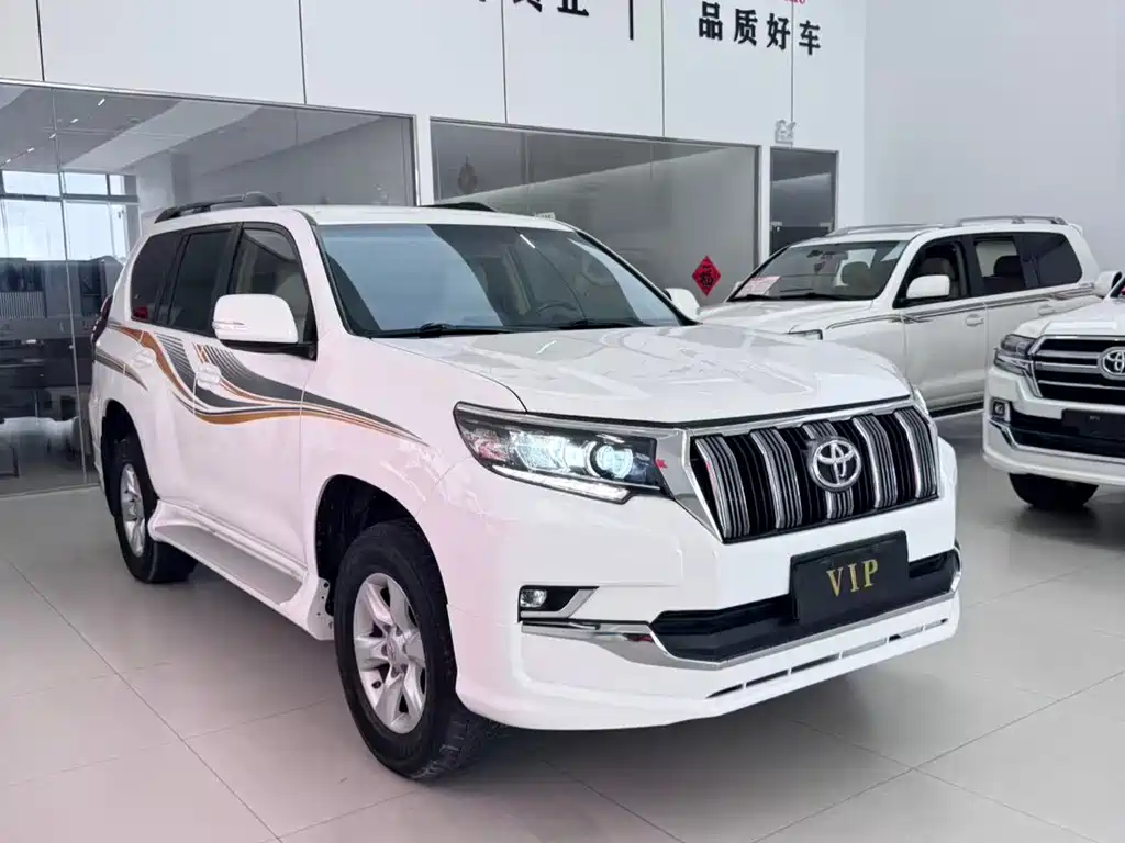 Toyota Land Cruiser Prado 2010 2.7L AT Luxury