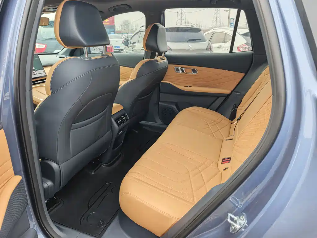 GEELY GALAXY GALAXY STARSHIP 7 EM I