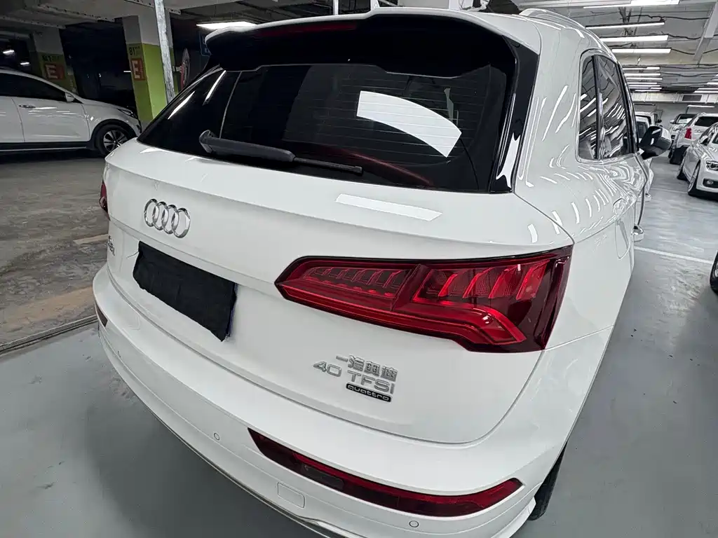 Audi Q5L — миниатюра 15