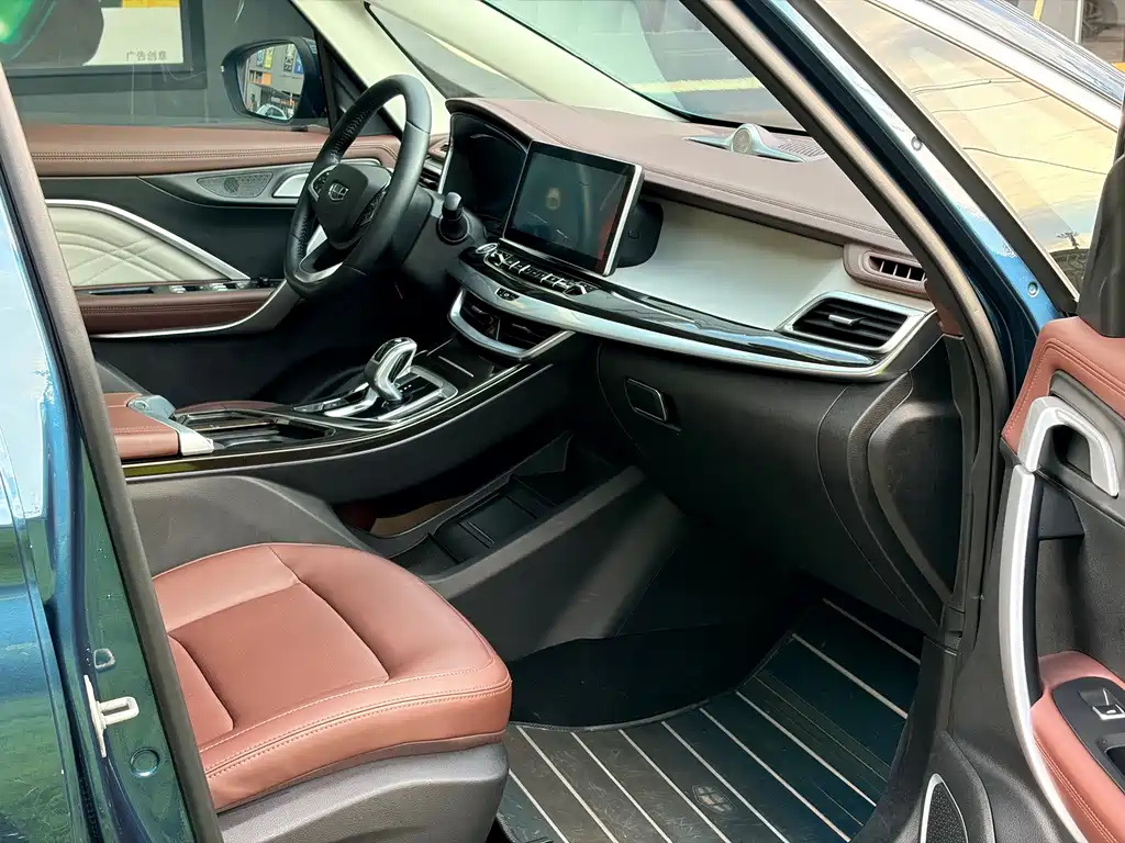 Geely Jia Ji — миниатюра 10