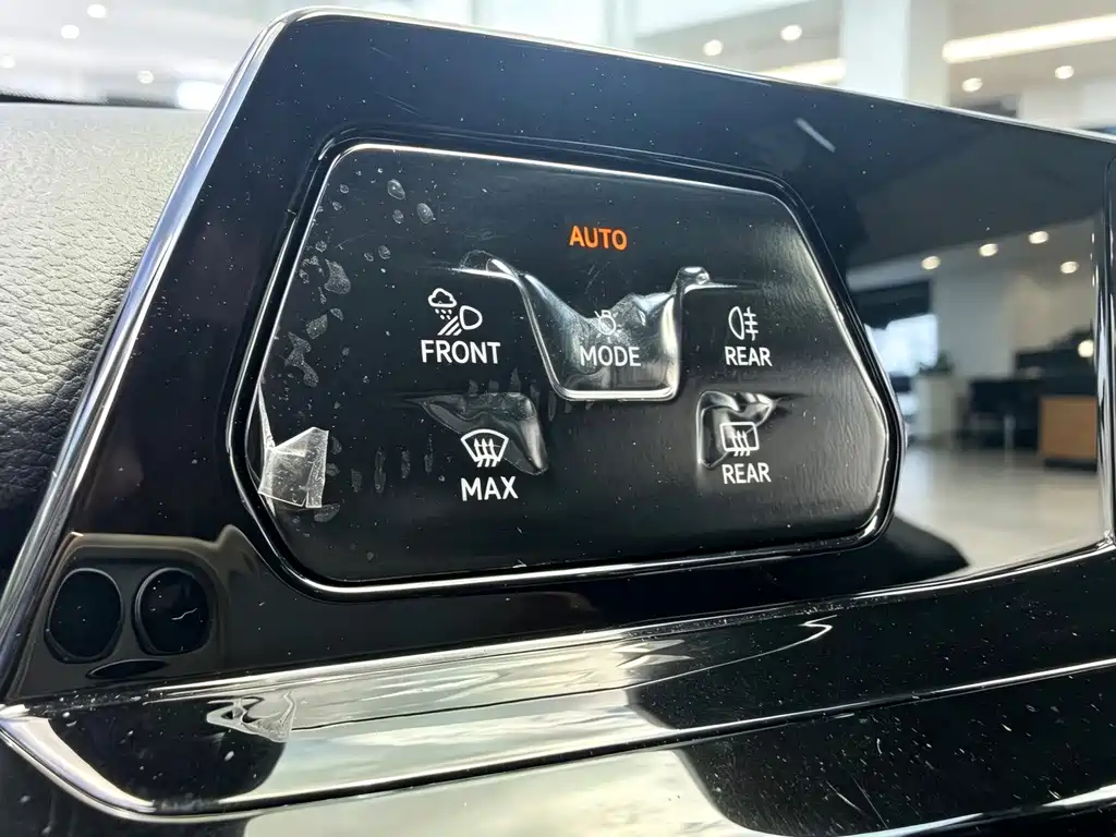 Volkswagen Golf — миниатюра 16