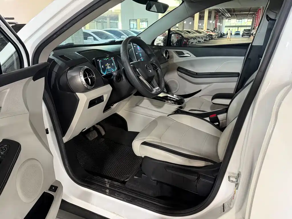 BYD Yuan Pro — миниатюра 4