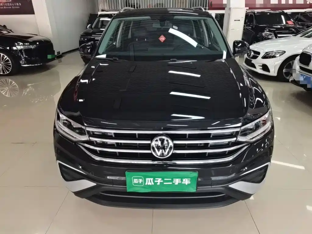 Volkswagen Tiguan L — миниатюра 3