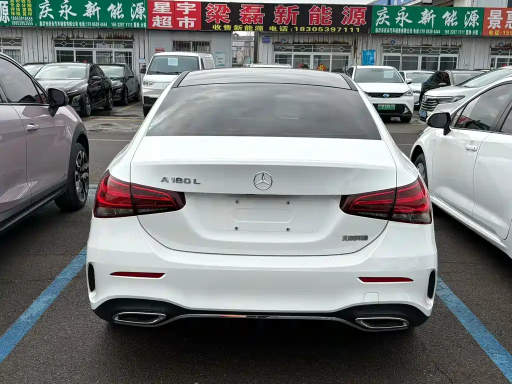 MERCEDES-BENZ A CLASS