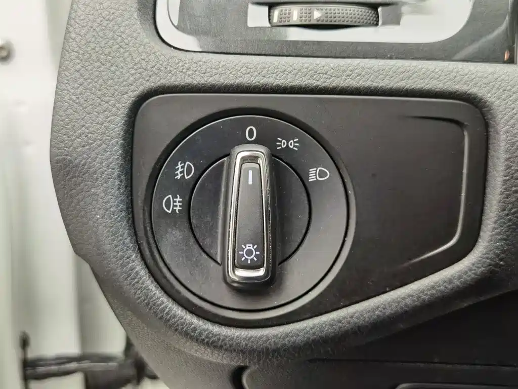 Volkswagen Golf — миниатюра 21