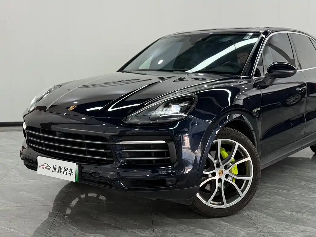 PORSCHE CAYENNE NEW ENERGY