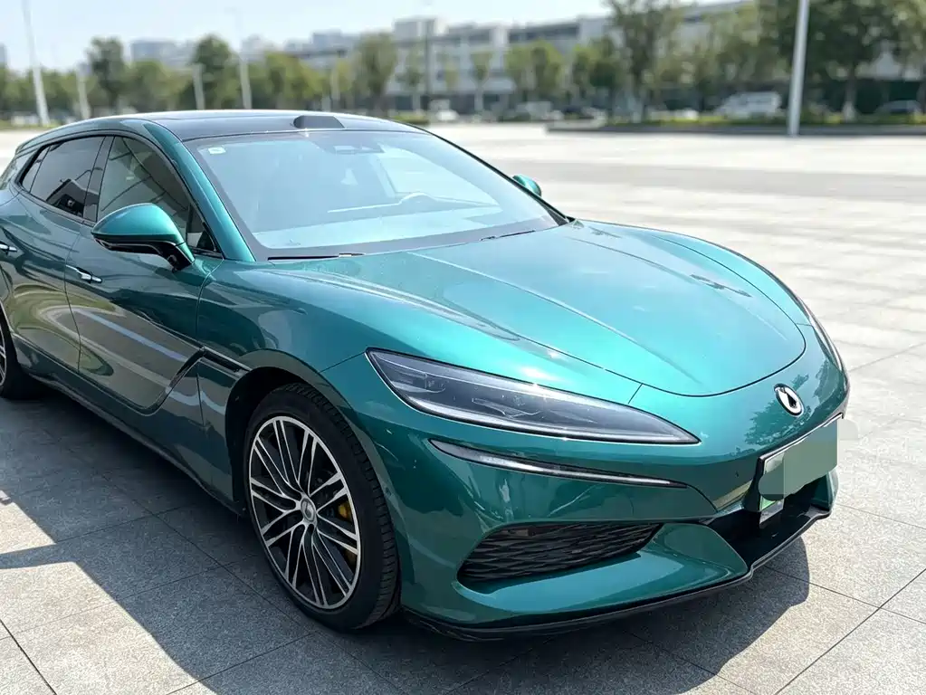 Denza Denza Z9GT — миниатюра 3