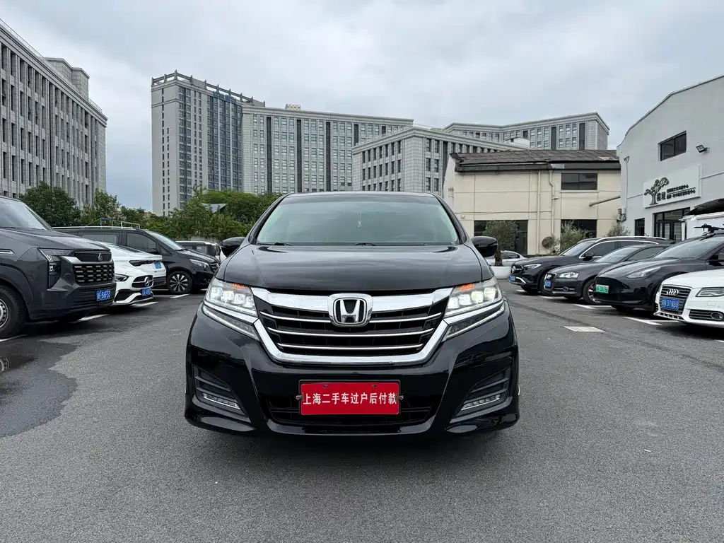 Honda Elysion — миниатюра 11