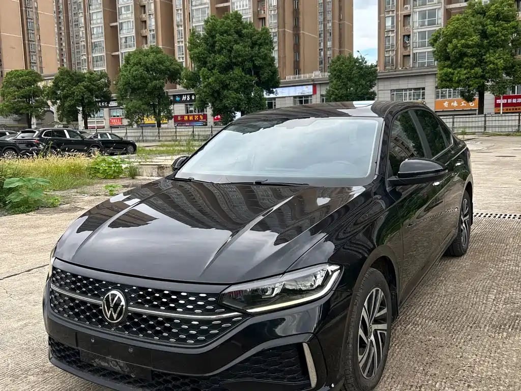 Volkswagen Lavida — миниатюра 3