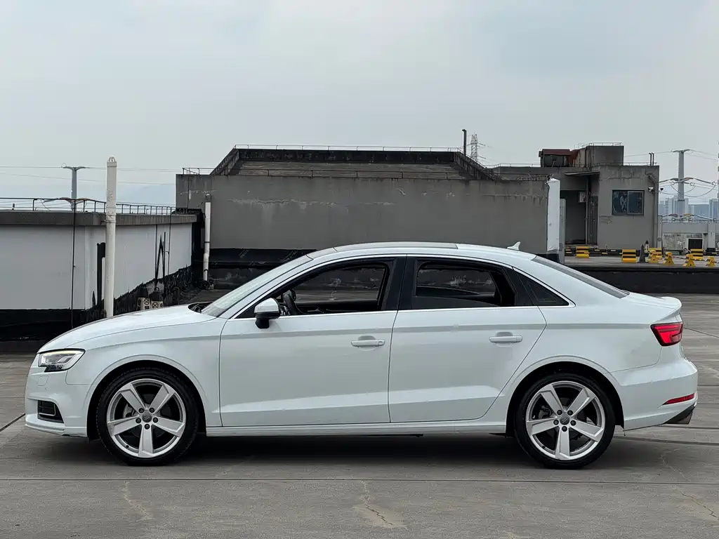 Audi A3 — миниатюра 5