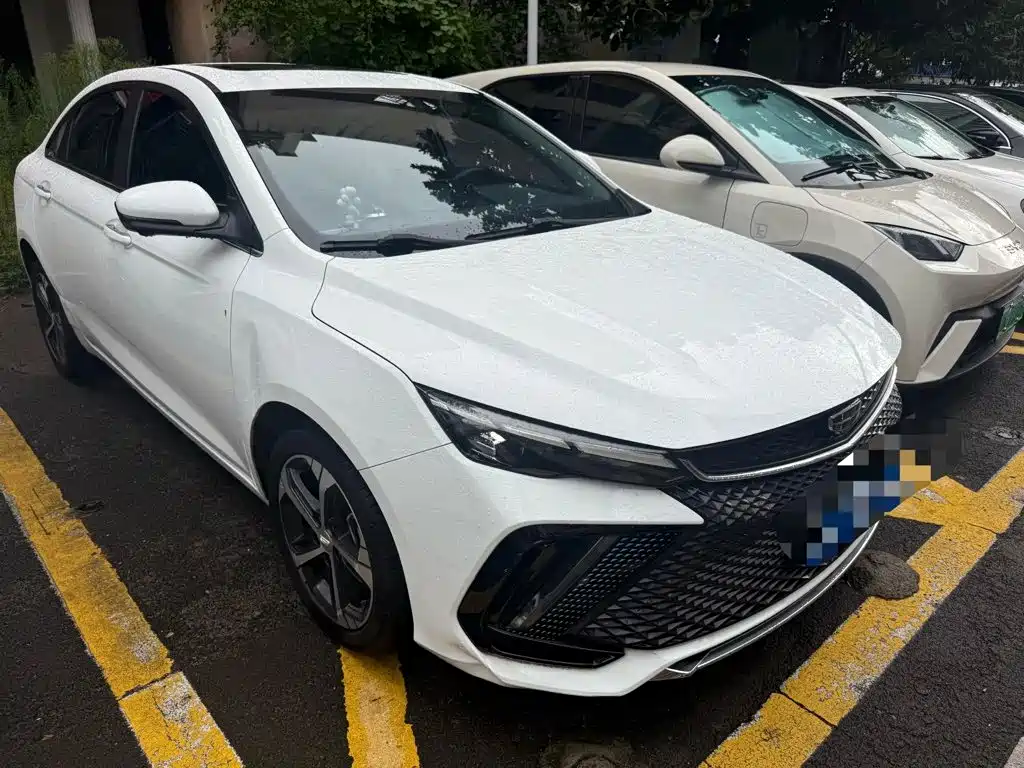 Geely Emgrand L — миниатюра 3