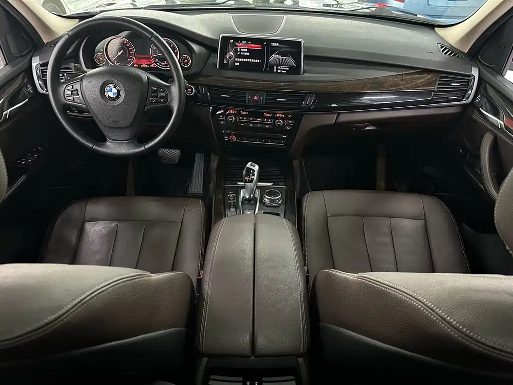 BMW X5 2015 xDrive28i