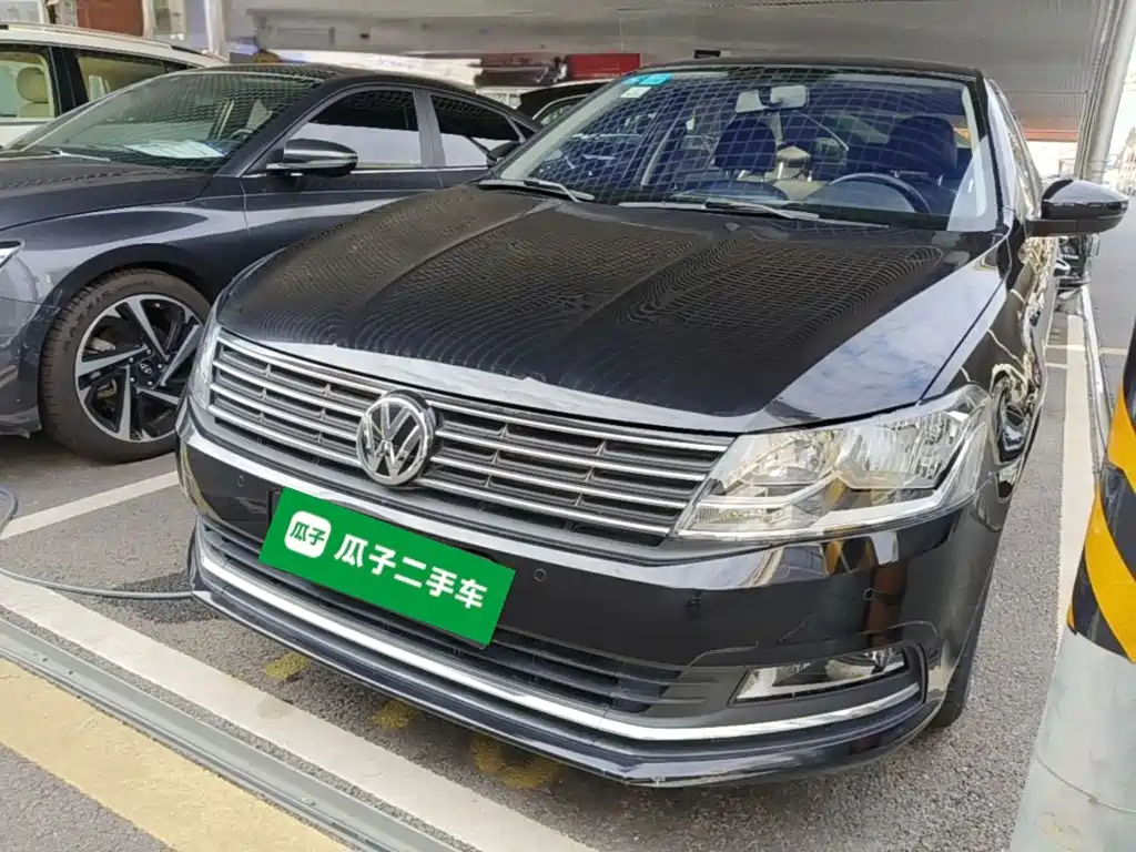 Volkswagen Lavida — миниатюра 2