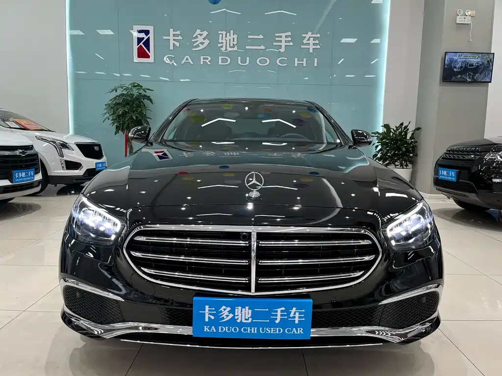 MERCEDES-BENZ  E CLASS