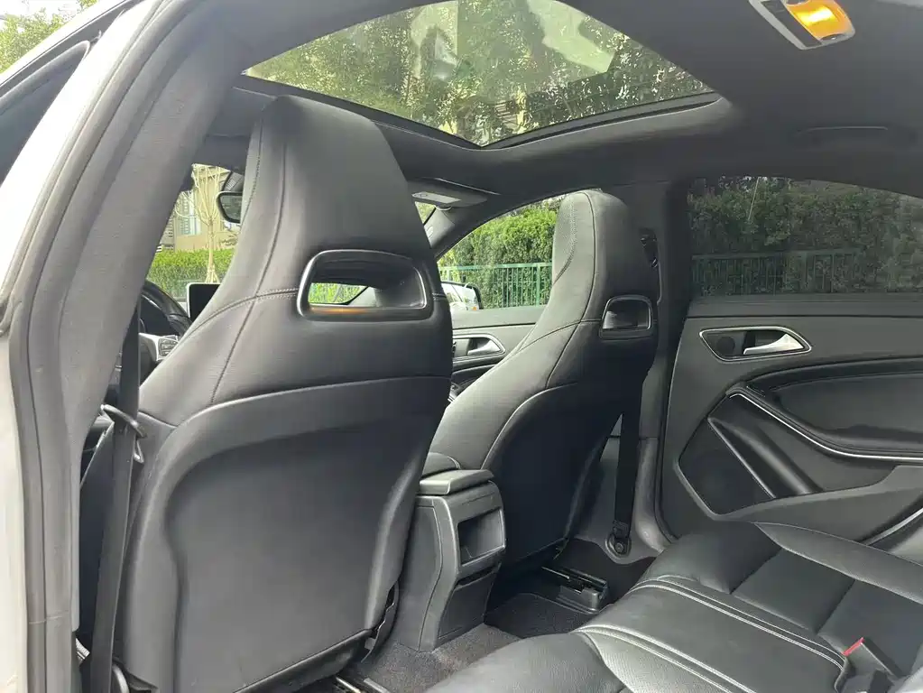 Mercedes-Benz CLA (Import) — миниатюра 7