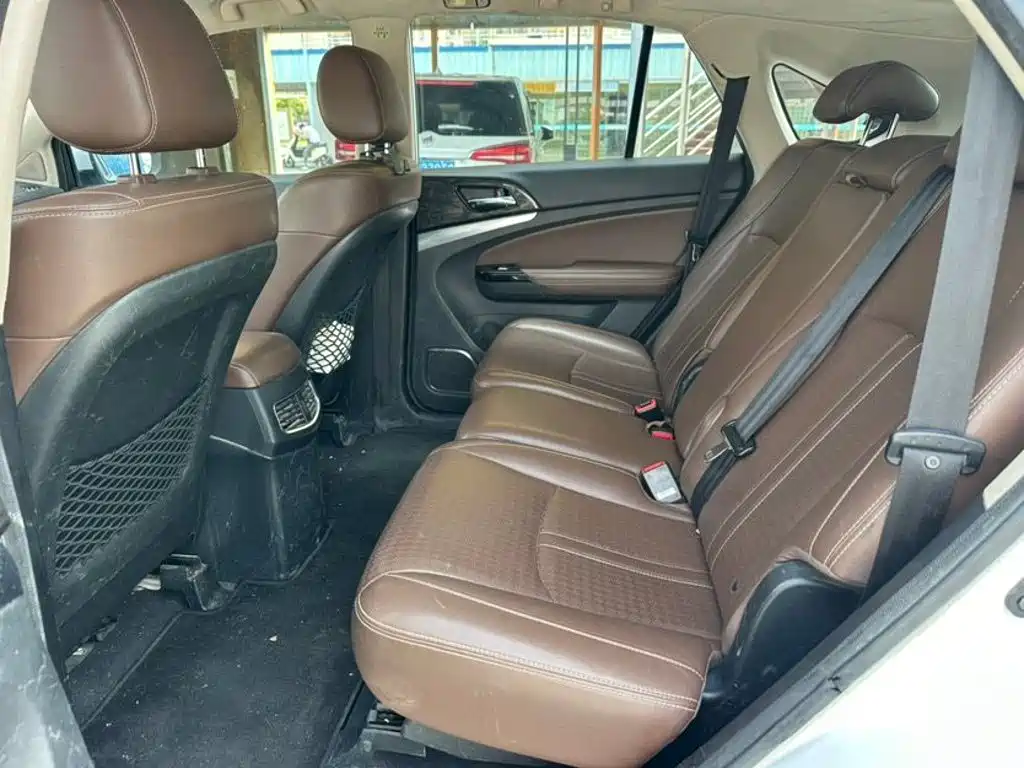 BYD S7 — миниатюра 4