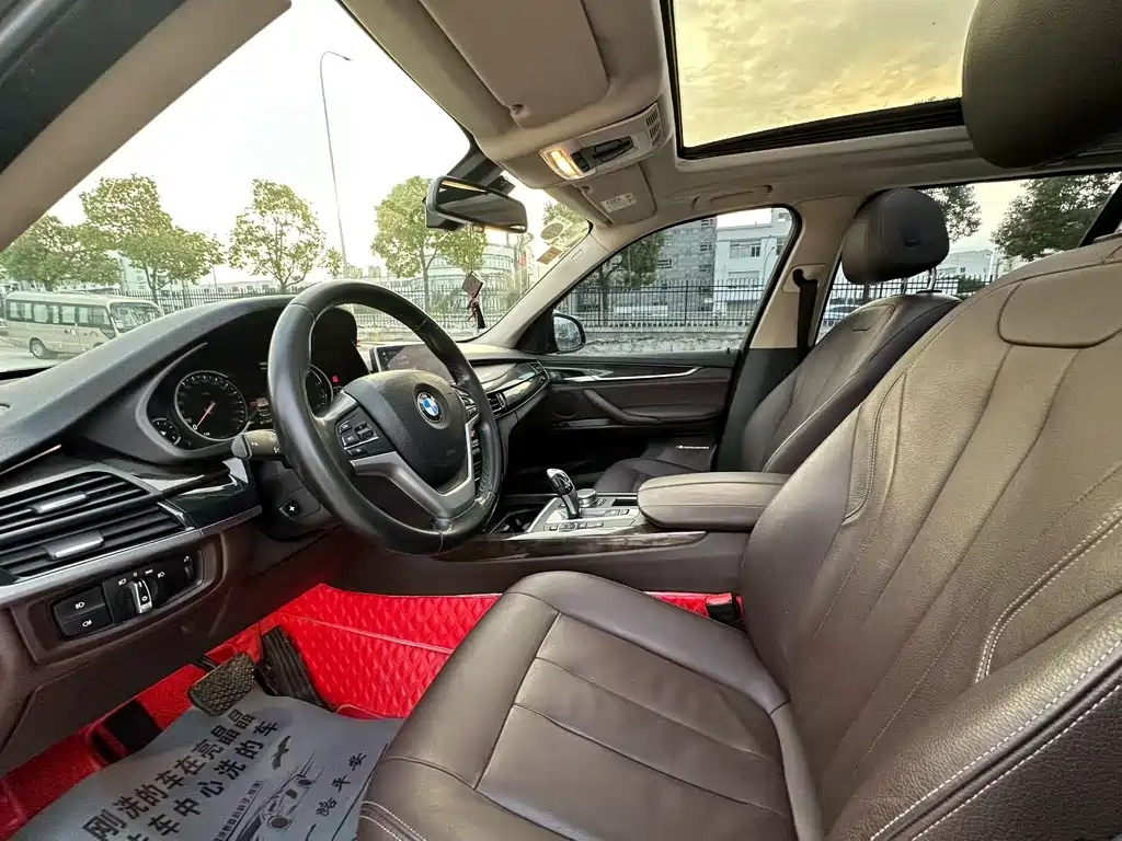 BMW X5 (Import) — миниатюра 3