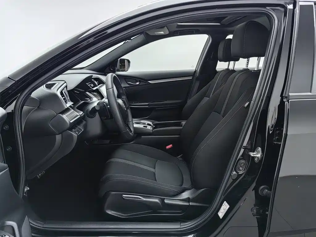 Honda Civic — миниатюра 10