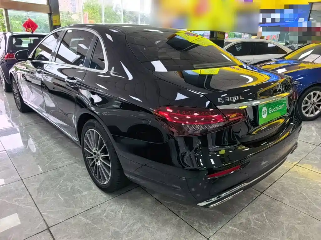 Mercedes-Benz E-Class E 2022 E 260 L
