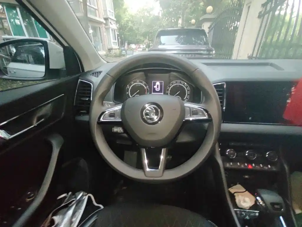 Skoda Karoq — миниатюра 3