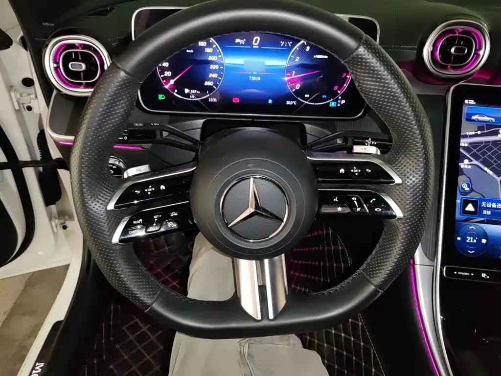 Mercedes-Benz C-Class — миниатюра 11