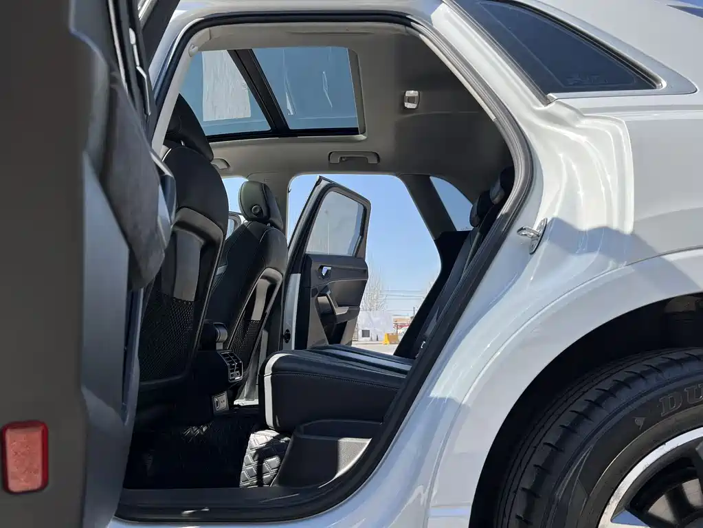 Audi Q3 — фотографии объявления, Фото 11