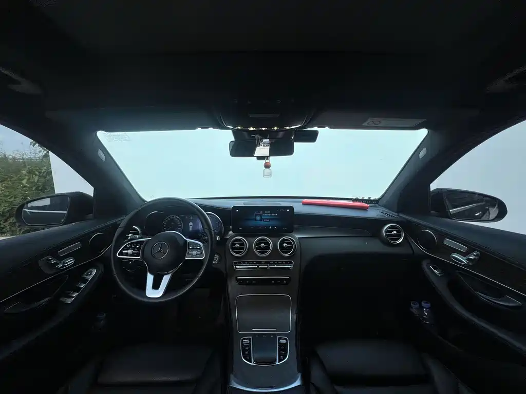 Mercedes-Benz GLC — миниатюра 11