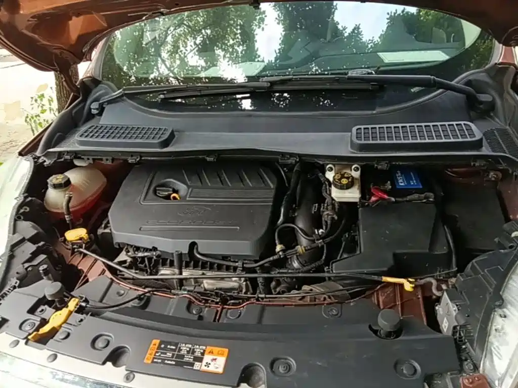 Ford Kuga — миниатюра 20