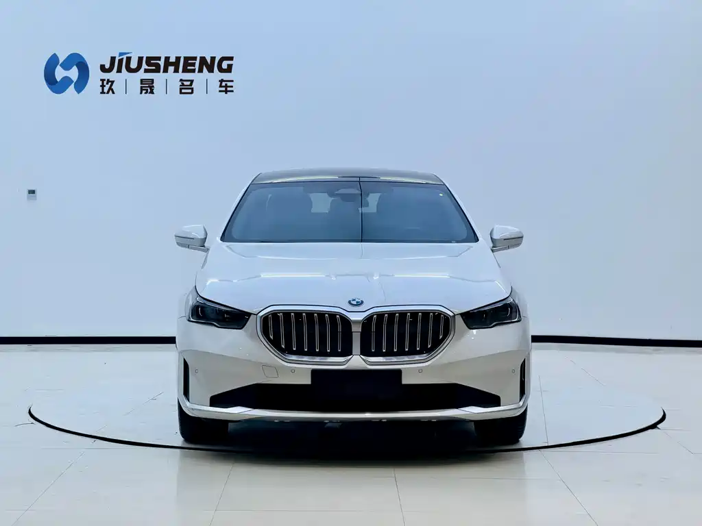 BMW 5 Series — миниатюра 2