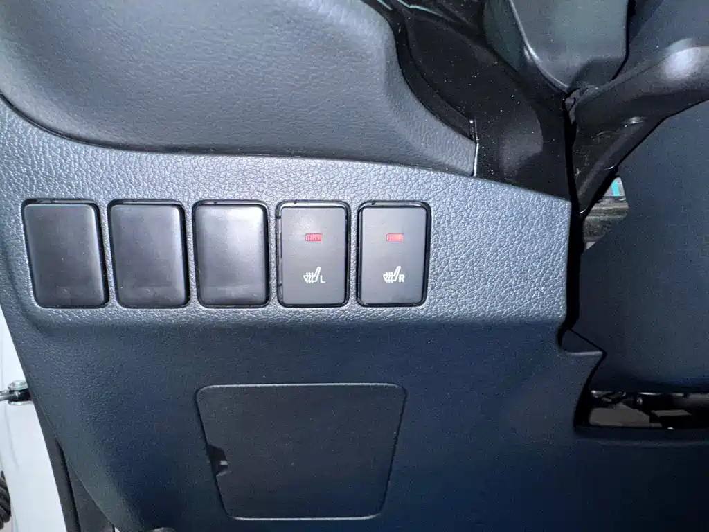 Mitsubishi Outlander — миниатюра 17