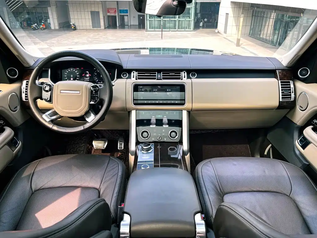 Land Rover Range Rover — миниатюра 6
