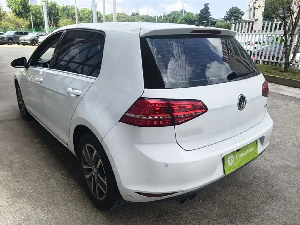 Volkswagen Golf — миниатюра 5
