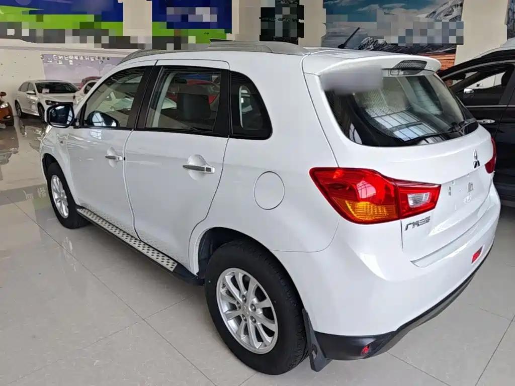 Mitsubishi ASX — миниатюра 5