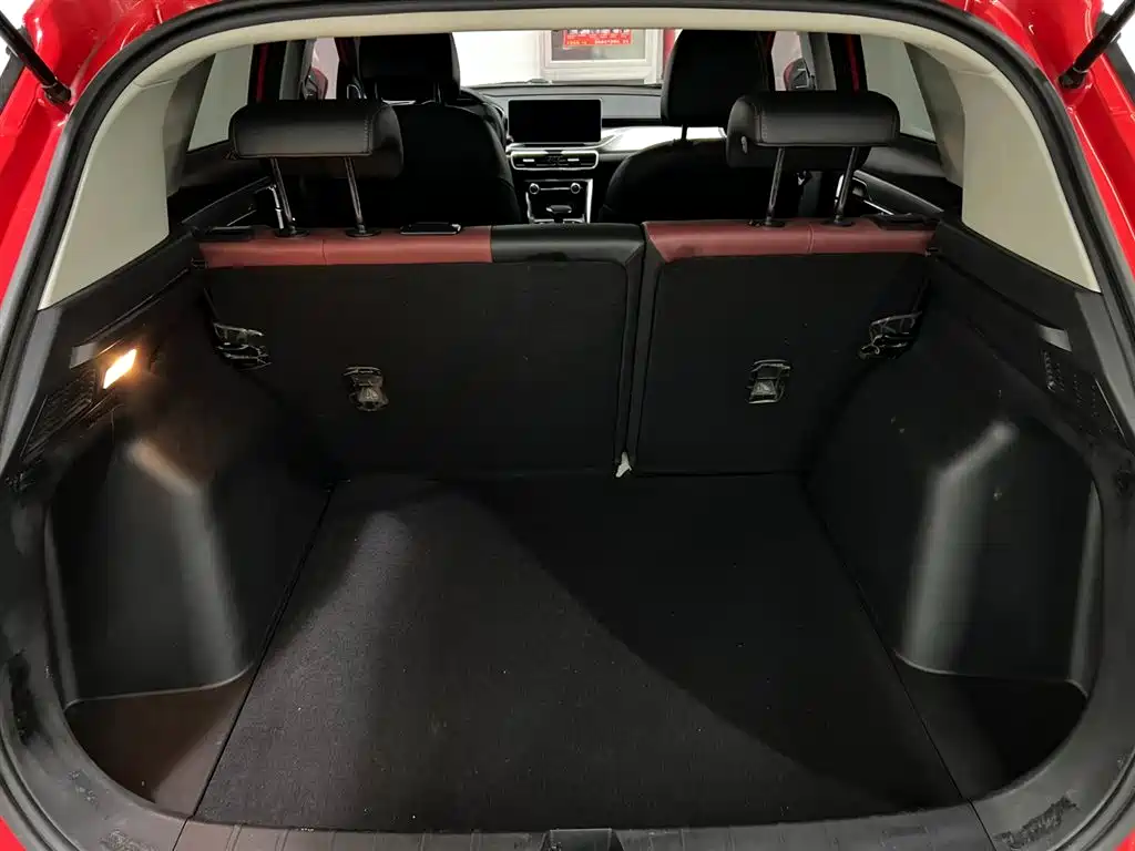 GEELY AUTOMOBILE BINYUE