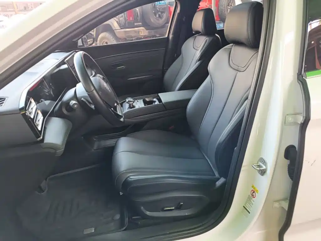 BYD Qin L — миниатюра 15