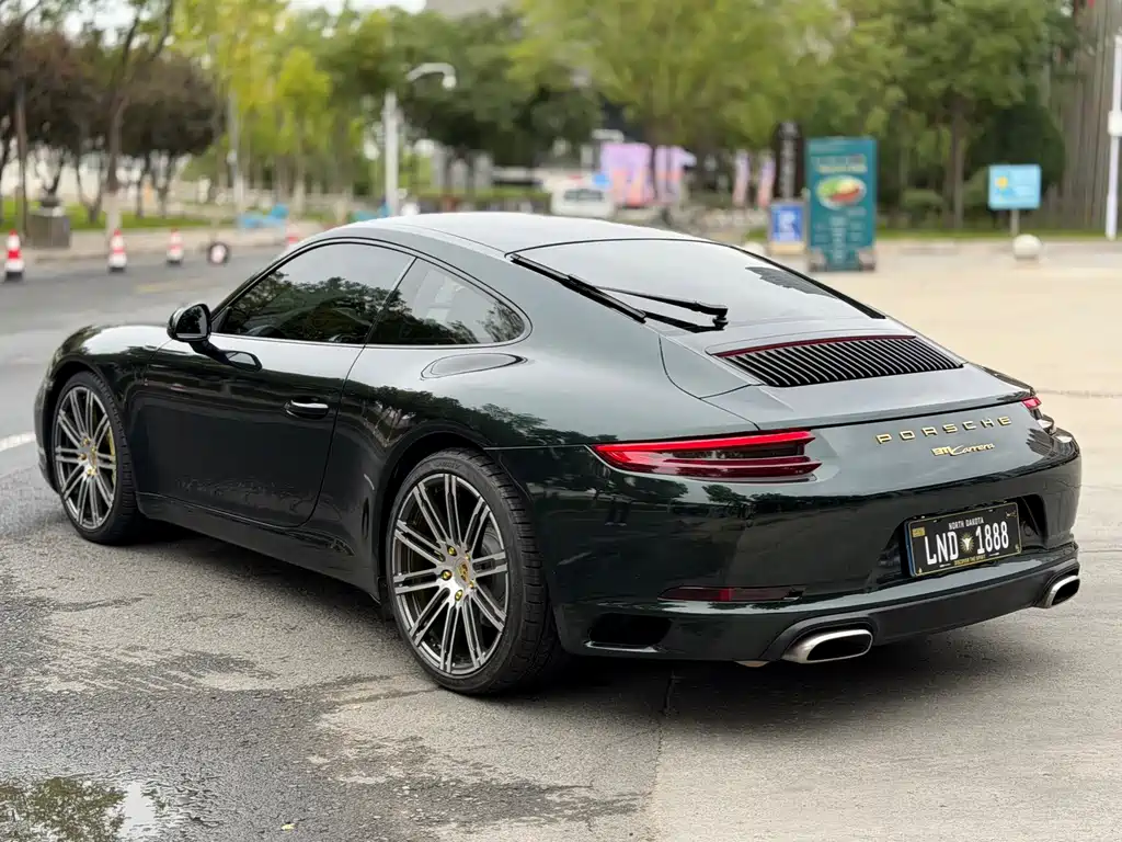 Porsche 911 — миниатюра 5