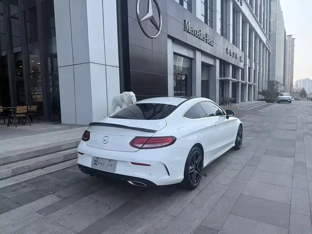 MERCEDES-BENZ C CLASS