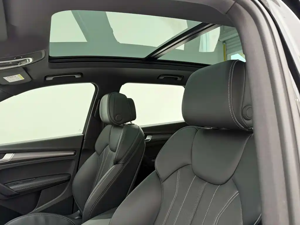 Audi Q5L — миниатюра 25