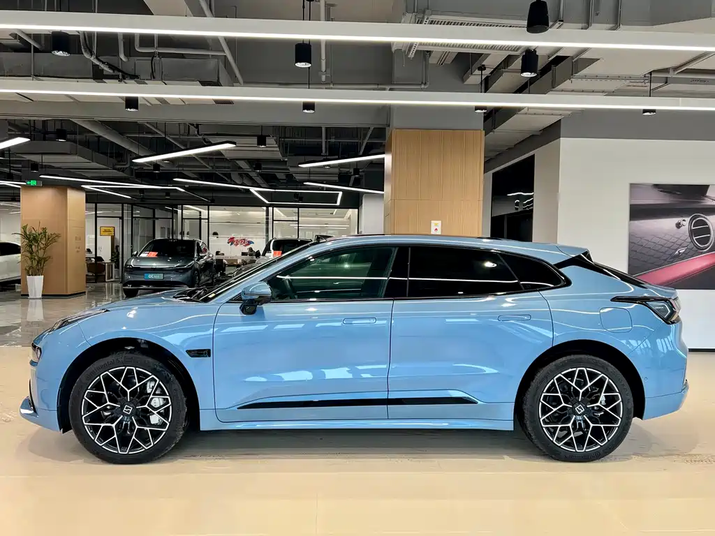 ZEEKR EXTREME KRYPTON 001