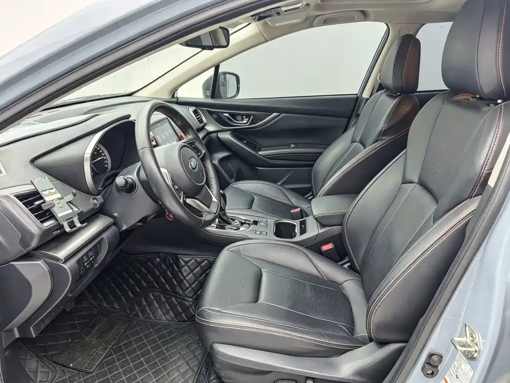 Subaru XV — миниатюра 8