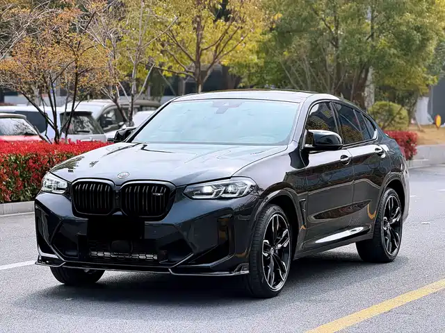 BMW X4 M40I